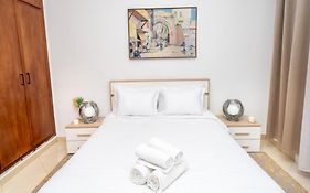 Appartement 2 Chambres Pres De La Corniche
