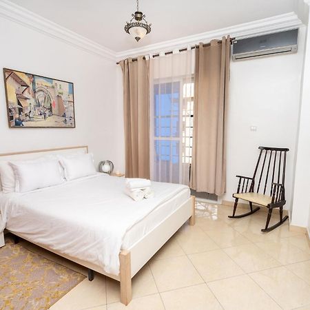 Appartement 2 Chambres Pres De La Corniche Tangier Exterior photo